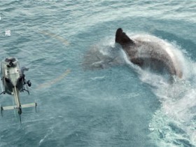 大爆！杰森新片《巨齿鲨》北美首日票房超内地